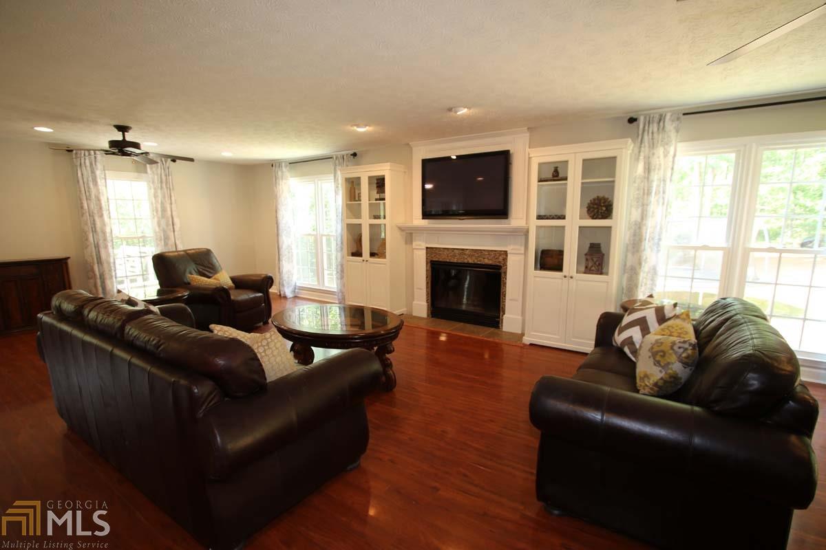 124 River Point Dr, Lagrange, GA 30240 photo 5