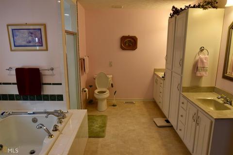 392 Abbott Rd, Barnesville, GA 30204 photo 10