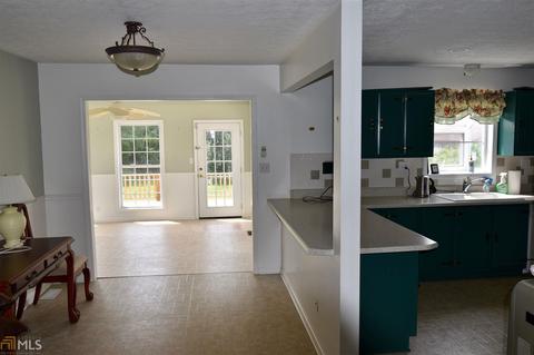 392 Abbott Rd, Barnesville, GA 30204 photo 6