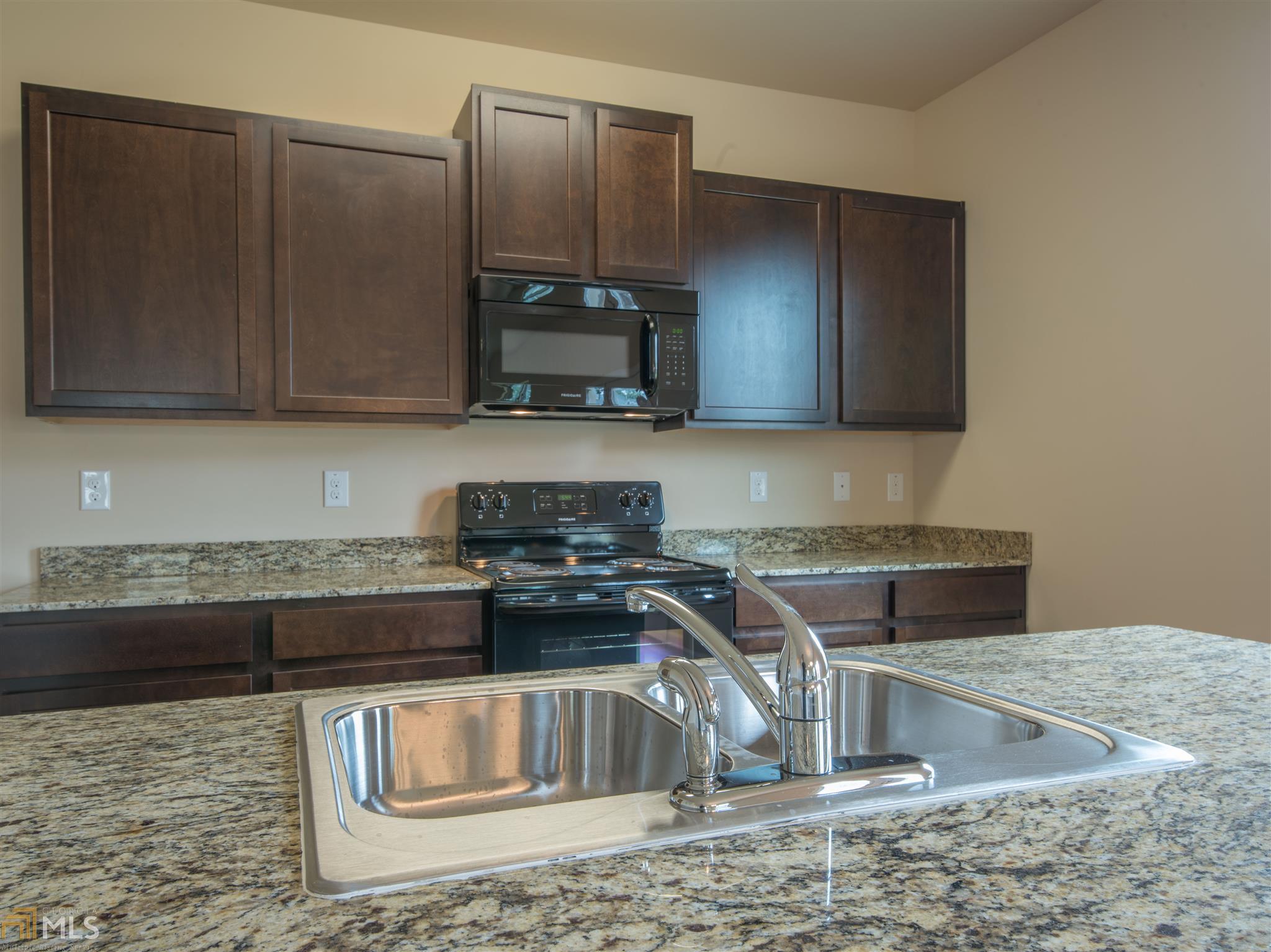 1963 Osprey Dr, Hampton, GA 30228 photo 6