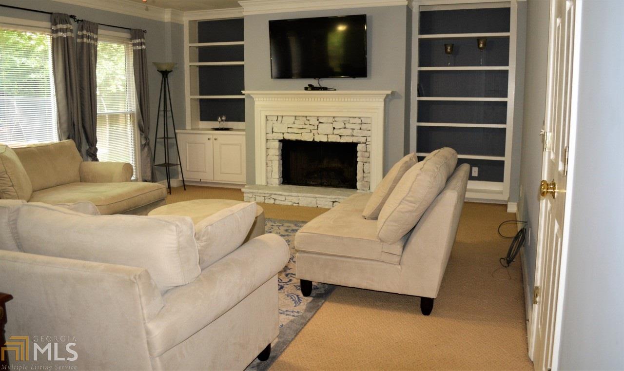 2075 Peachbluff Dr, Duluth, GA 30097 photo 6