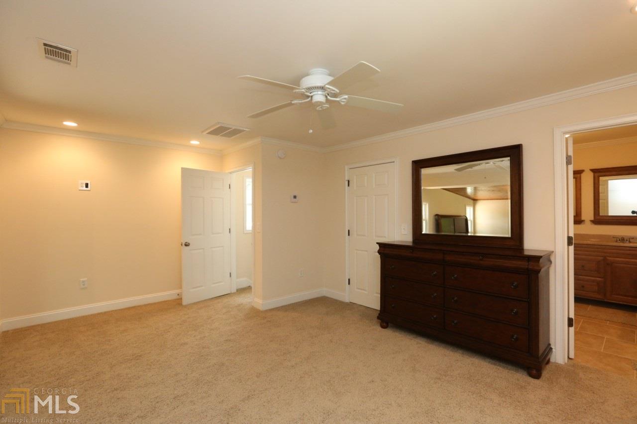 10746 Brown Bridge Rd, Covington, GA 30014 photo 17