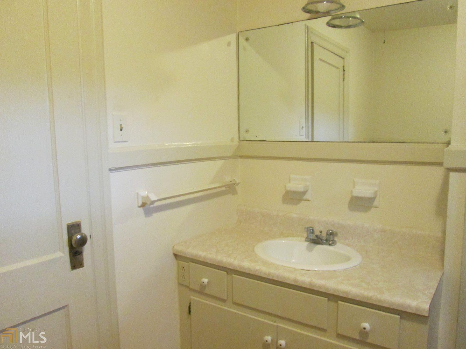 210 N Lee, Lagrange, GA 30240 photo 12