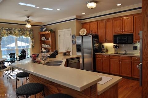 503 Riverside Dr, Lagrange, GA 30240 photo 3