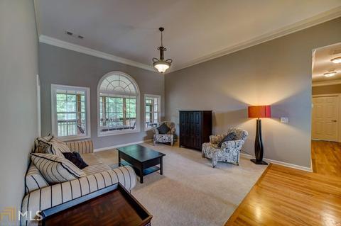 2904 Legislative Ln, Buford, GA 30519 photo 5