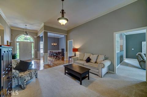 2904 Legislative Ln, Buford, GA 30519 photo 4
