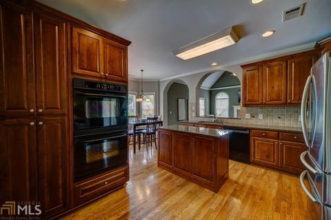 2904 Legislative Ln, Buford, GA 30519 photo 11