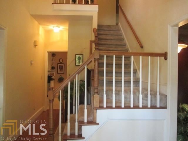563 Farmbrook Trl, Kennesaw, GA 30144 photo 9