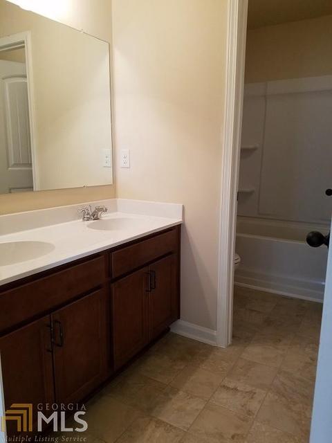 7483 Waverly Loop, Fairburn, GA 30213 photo 17