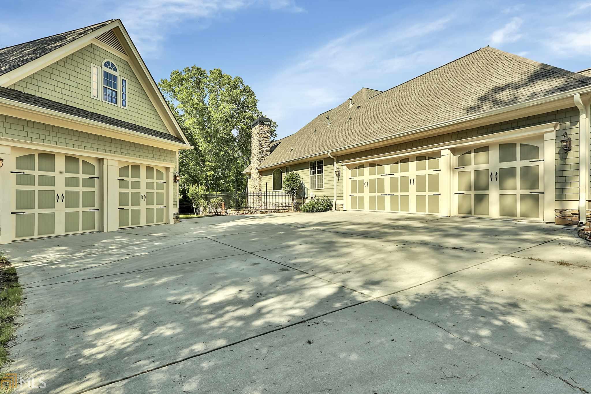 115 Carrisk Ct, Tyrone, GA 30290 photo 4