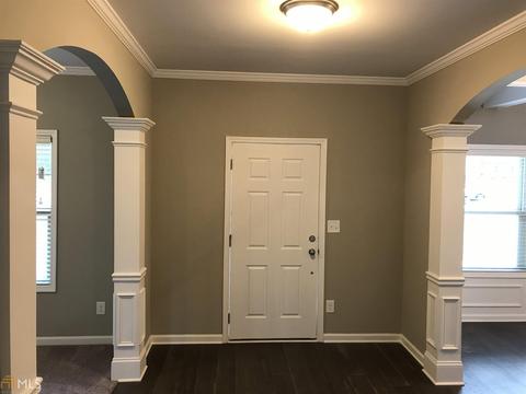 174 Stone Gate Dr, Lagrange, GA 30241 photo 2