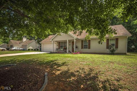 169 Pebble Creek Dr, Jackson, GA 30233 photo 2