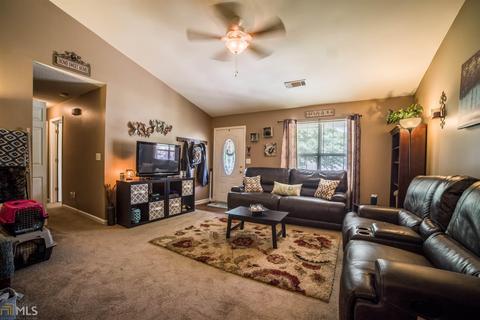 169 Pebble Creek Dr, Jackson, GA 30233 photo 8