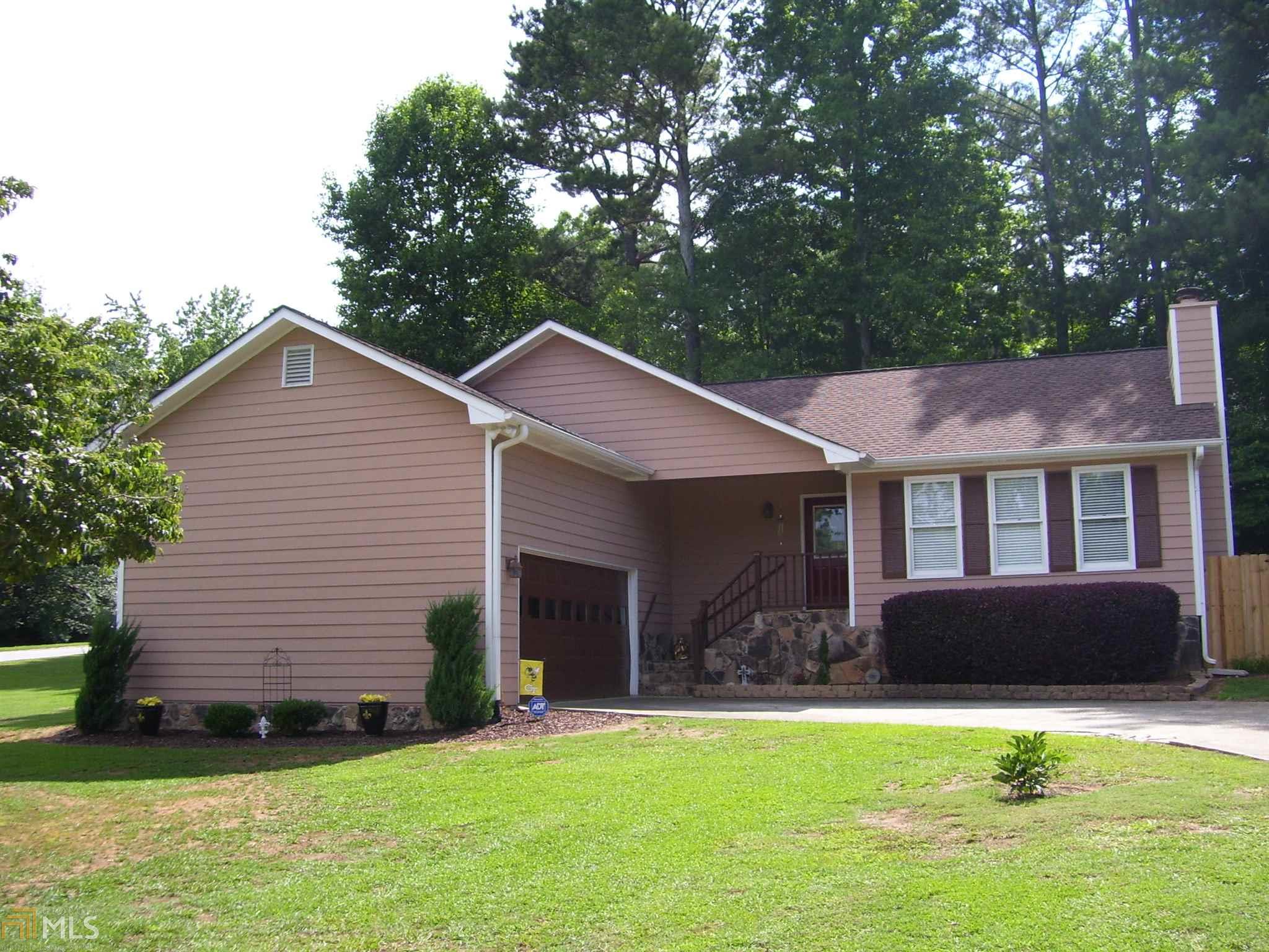 416 Spruce Ln, Monroe, GA 30655 photo 1