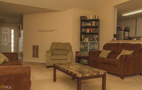 6800 Biscayne Blvd, Rex, GA 30273 photo 13