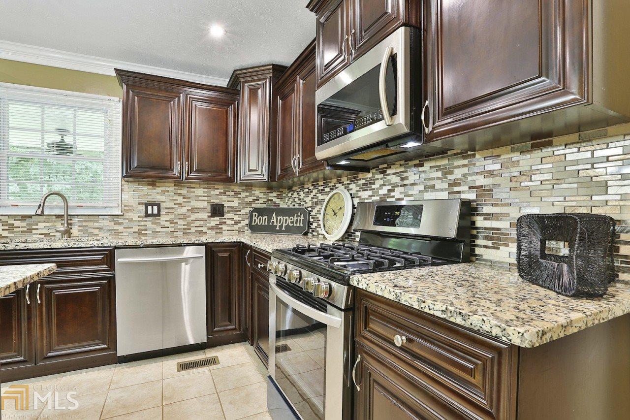480 Freestone Dr, Newnan, GA 30265 photo 8