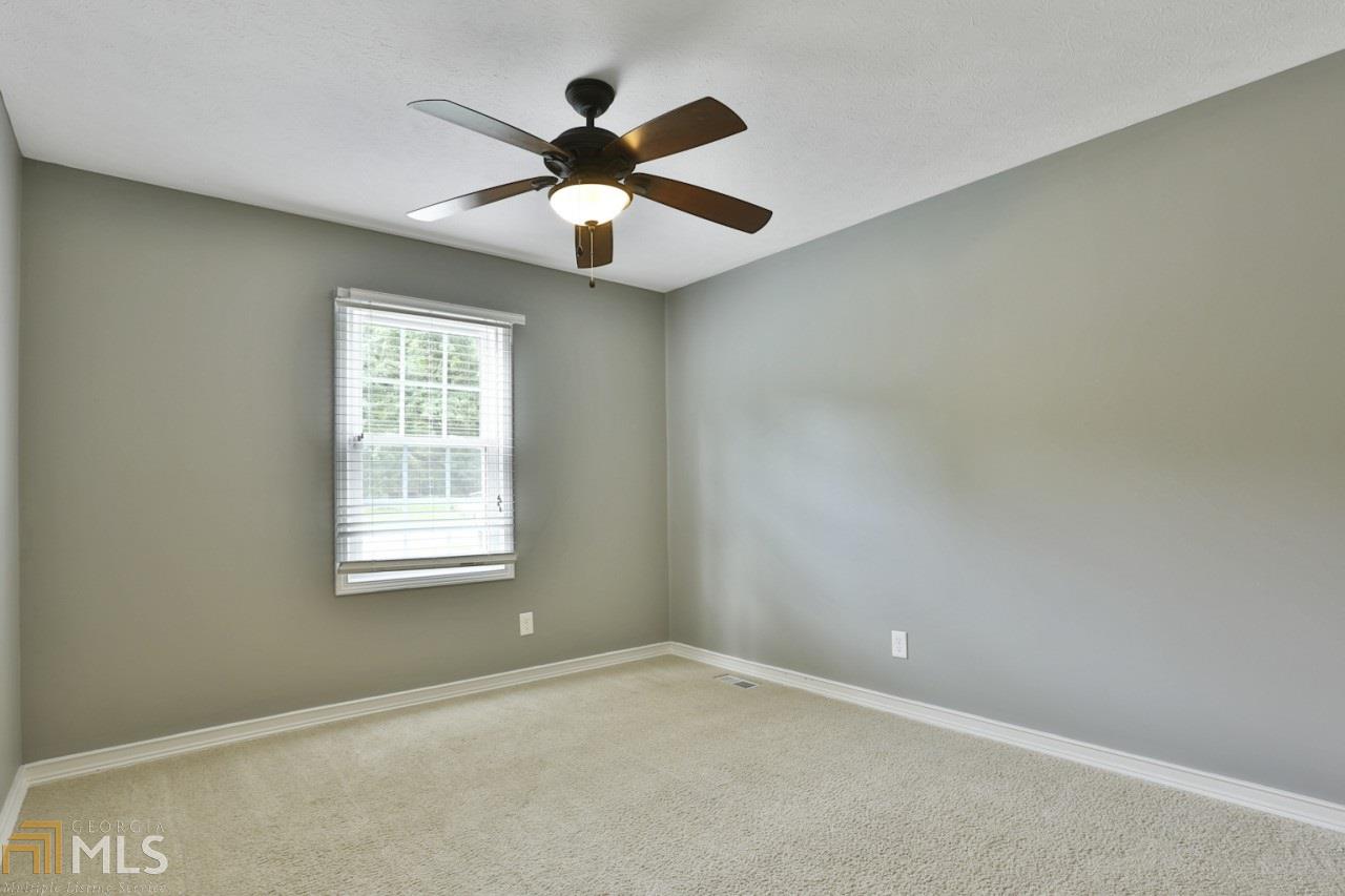 480 Freestone Dr, Newnan, GA 30265 photo 18