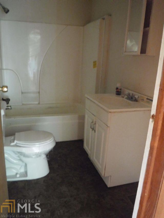 3047 Roanoke Rd, Lagrange, GA 30240 photo 4
