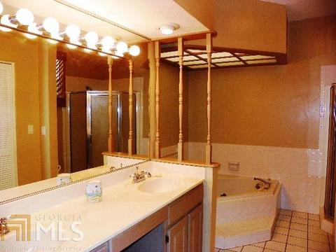 515 Pine Forest St, Dublin, GA 31021 photo 14