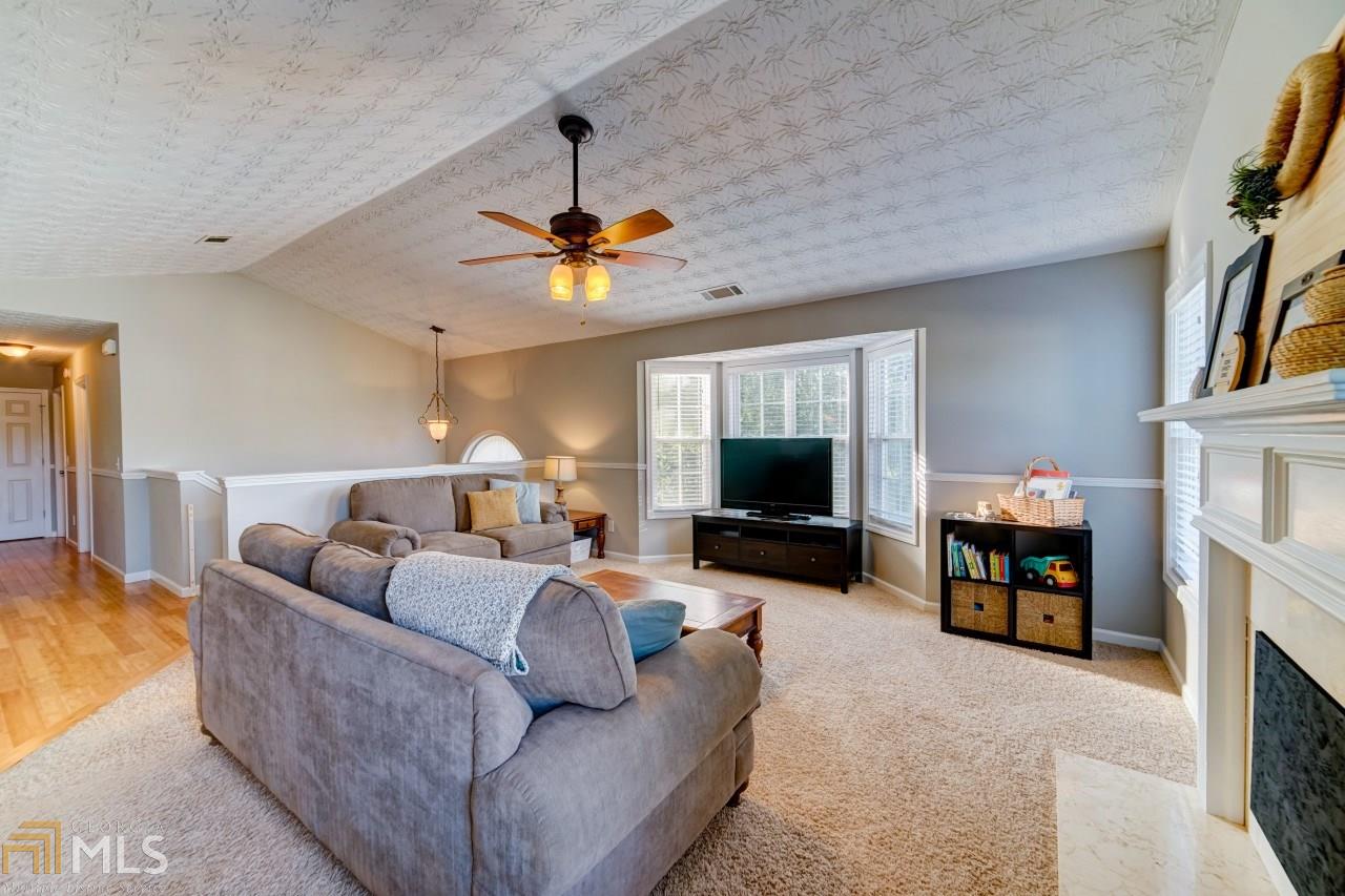 75 Valley View Dr, Covington, GA 30016 photo 5