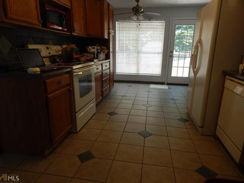 113 Twelve Oaks, Lagrange, GA 30241 photo 4