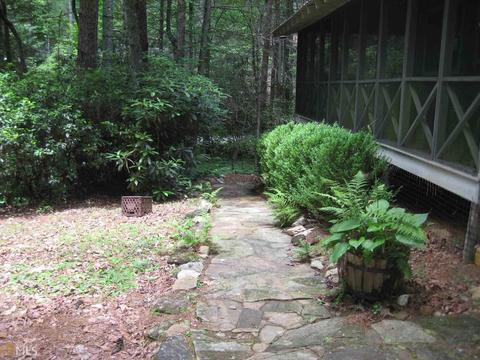 209 Fulton, Tiger, GA 30576 photo 11