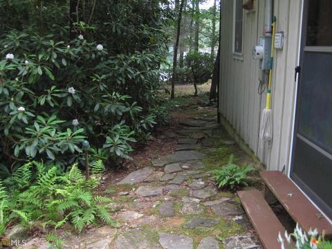 209 Fulton, Tiger, GA 30576 photo 8