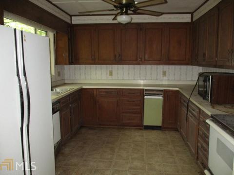 225 Oglethorpe Mountain Rd, Jasper, GA 30143 photo 2