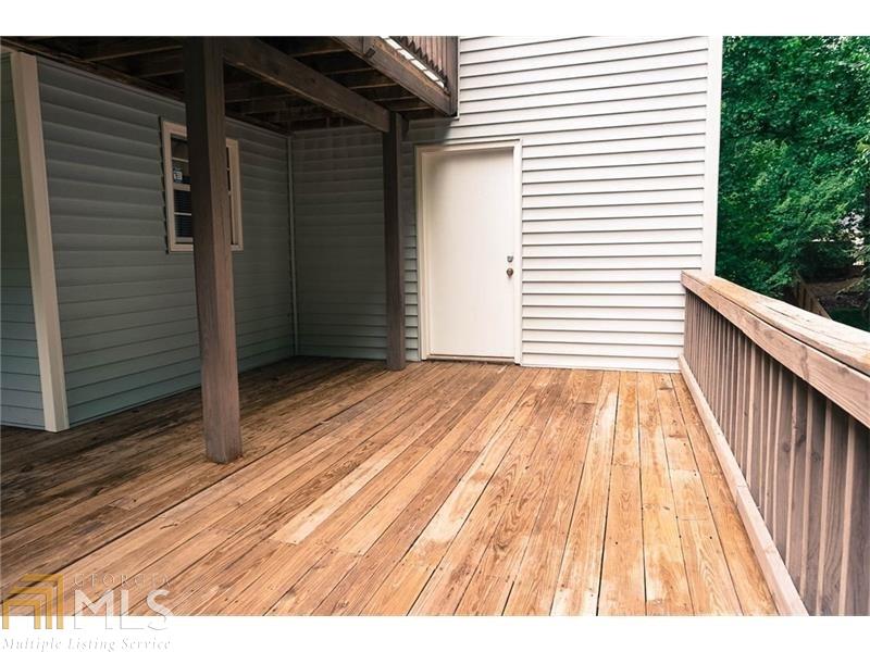 8905 Pine Tree Cir, Gainesville, GA 30506 photo 6