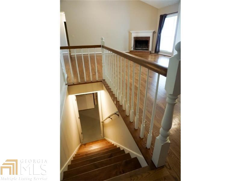 8905 Pine Tree Cir, Gainesville, GA 30506 photo 18