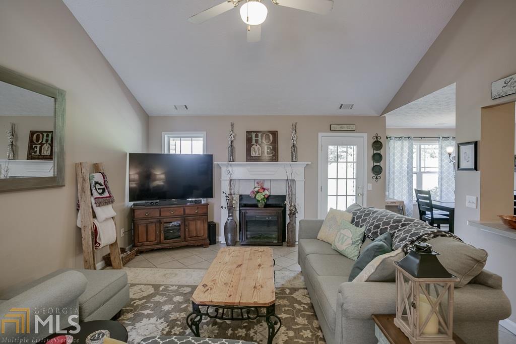 1209 Dale Dr, Monroe, GA 30656 photo 8