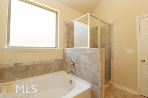 75 Silver Peak Dr, Covington, GA 30016 photo 3