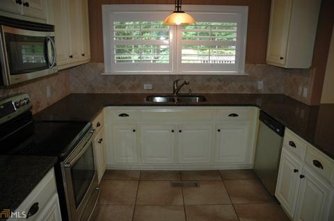 411 Pineview Ter, Lagrange, GA 30240 photo 8