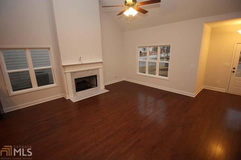 407 Lago Ct, Lagrange, GA 30241 photo 8