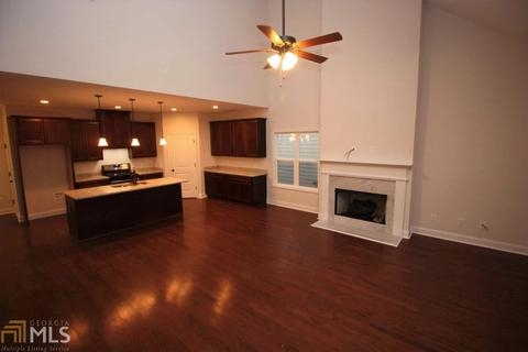407 Lago Ct, Lagrange, GA 30241 photo 2