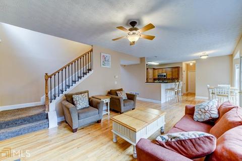 2712 Cascade Bend Dr, Buford, GA 30519 photo 12