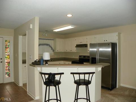 138 Deerfield Trce, Barnesville, GA 30204 photo 3