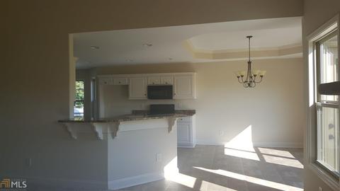 81 Fair Oaks, Commerce, GA 30529 photo 3