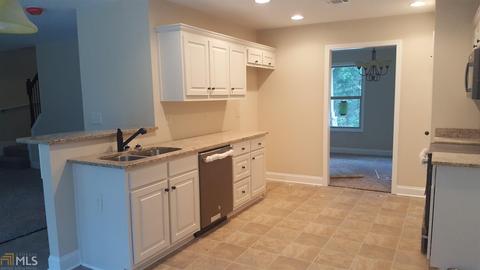 63 Fair Oaks, Commerce, GA 30529 photo 5