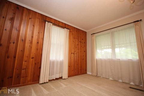 235 Beechwood Cir, Lagrange, GA 30240 photo 3