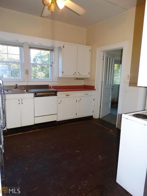 207 Walnut St, Toccoa, GA 30577 photo 13