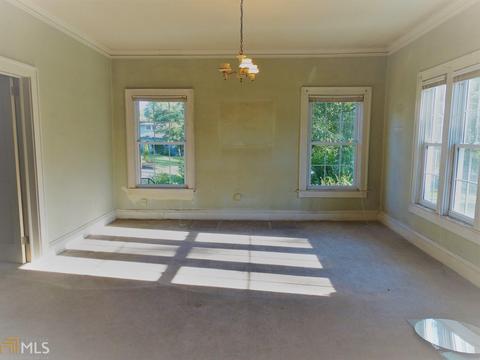 207 Walnut St, Toccoa, GA 30577 photo 6