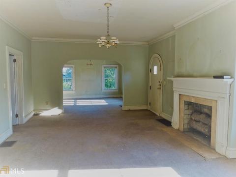 207 Walnut St, Toccoa, GA 30577 photo 4
