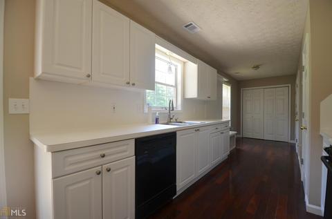 175 The Falls Blvd, Covington, GA 30016 photo 7