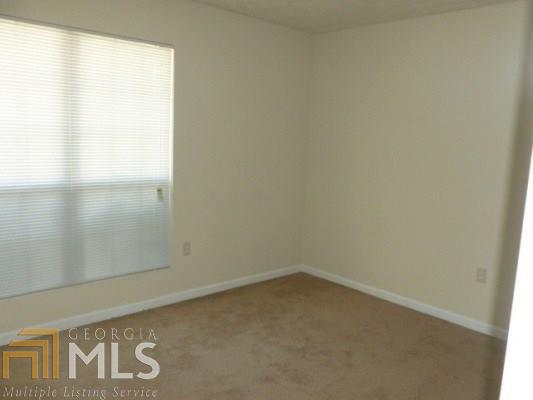 6767 Hidden Lake Dr, Rex, GA 30273 photo 12