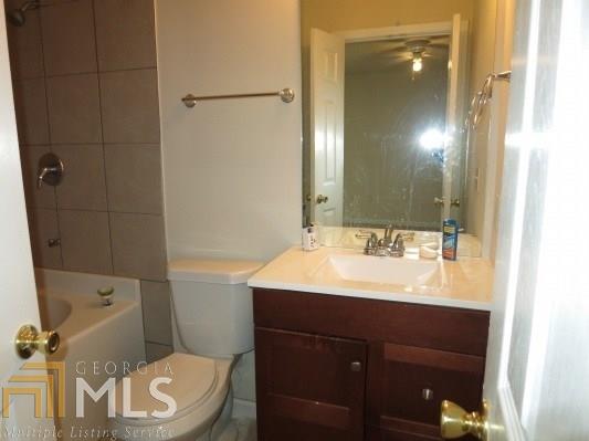 6767 Hidden Lake Dr, Rex, GA 30273 photo 9