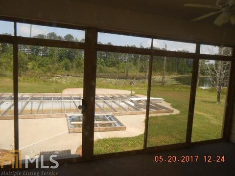 300 Mcclain Dr, Mcdonough, GA 30252 photo 16