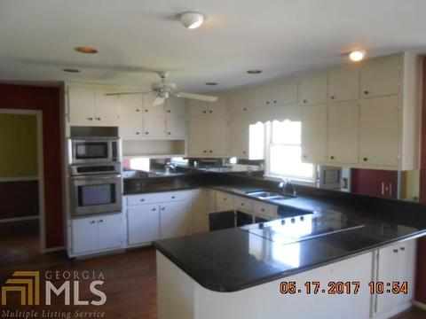 300 Mcclain Dr, Mcdonough, GA 30252 photo 5