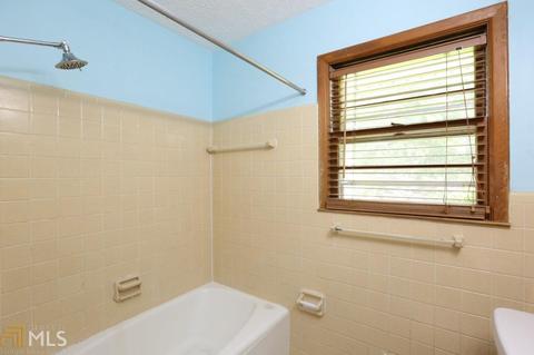 4734 Ruby Ln, Forest Park, GA 30297 photo 15
