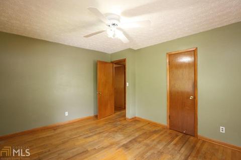 4734 Ruby Ln, Forest Park, GA 30297 photo 10